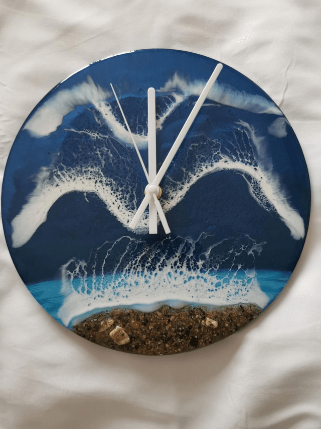 Small wooden backed seascape clock