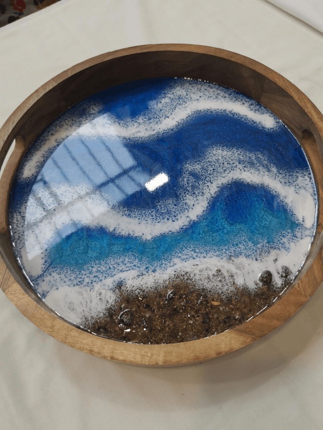Large round tray 
